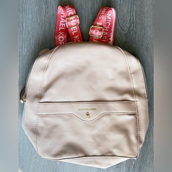 Michael Kors Blush Pink Mini Backpack with zipper - Picture 1 of 5